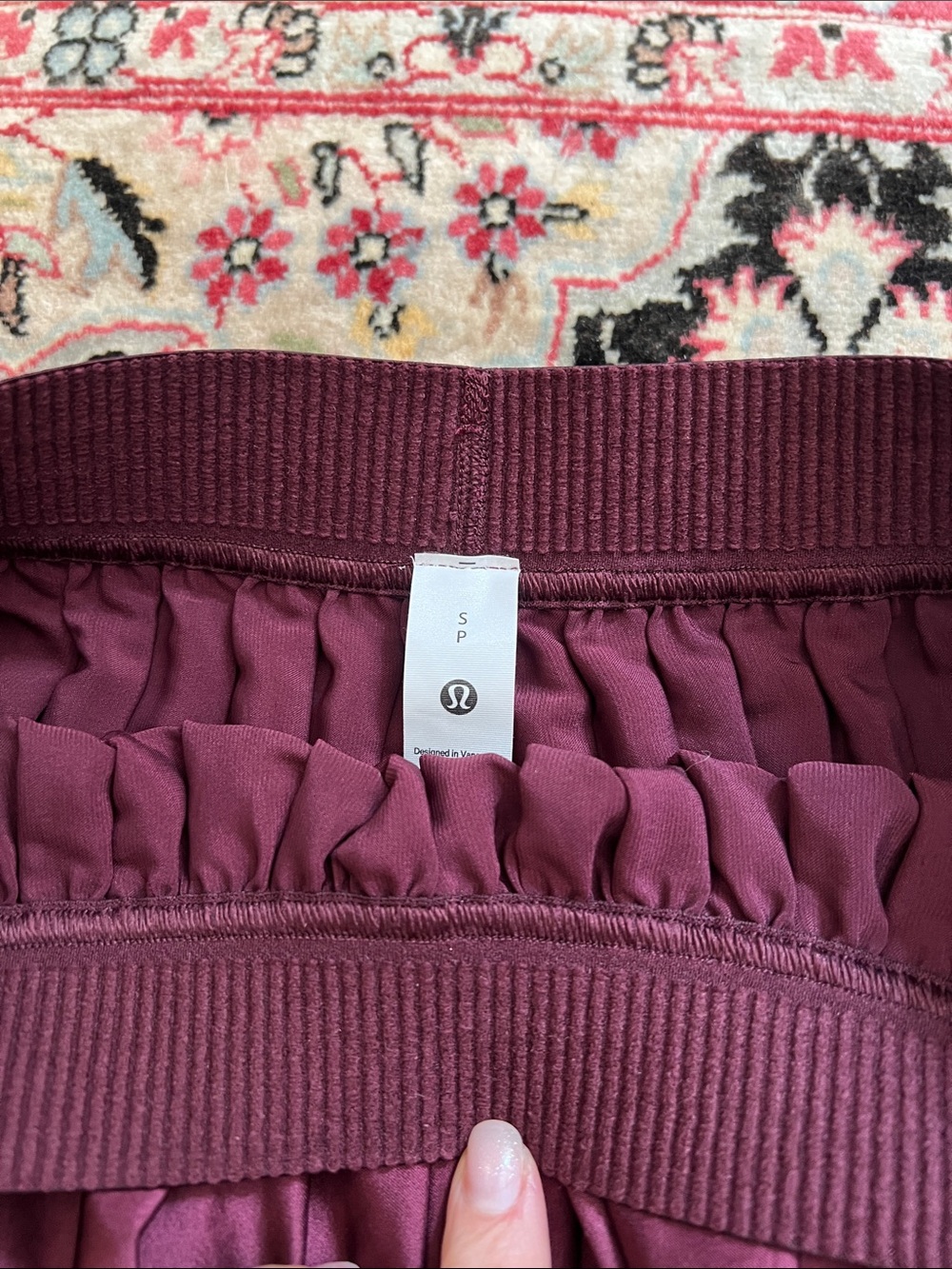 Lululemon Pleated Midi Skirt Size Small - Picture 2 of 3